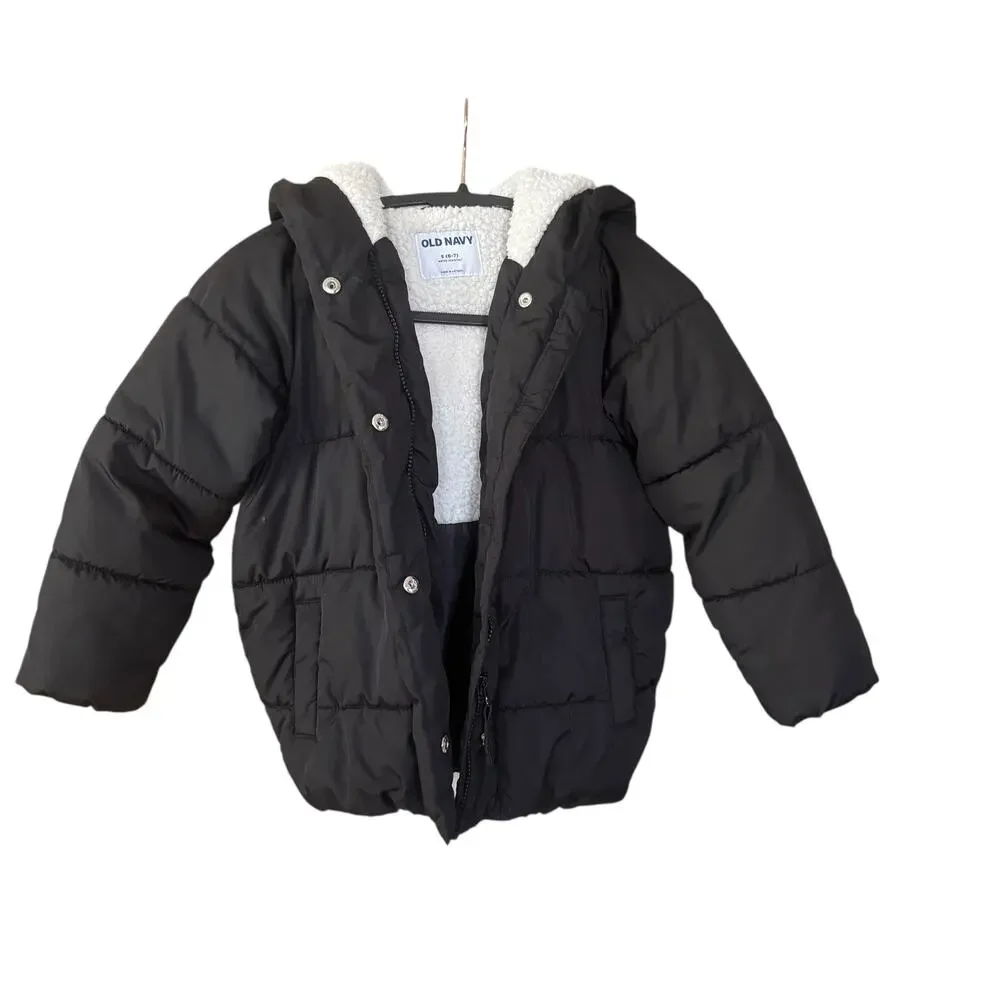 Girls Old Navy Black Puffer Winter Coat Jacket Size Small 6/7 Water Resistant